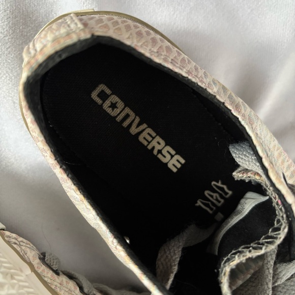 Converse Low Top Shoes Sneakers Rainbow Diamond Shimmer Size 6 - Picture 7 of 15